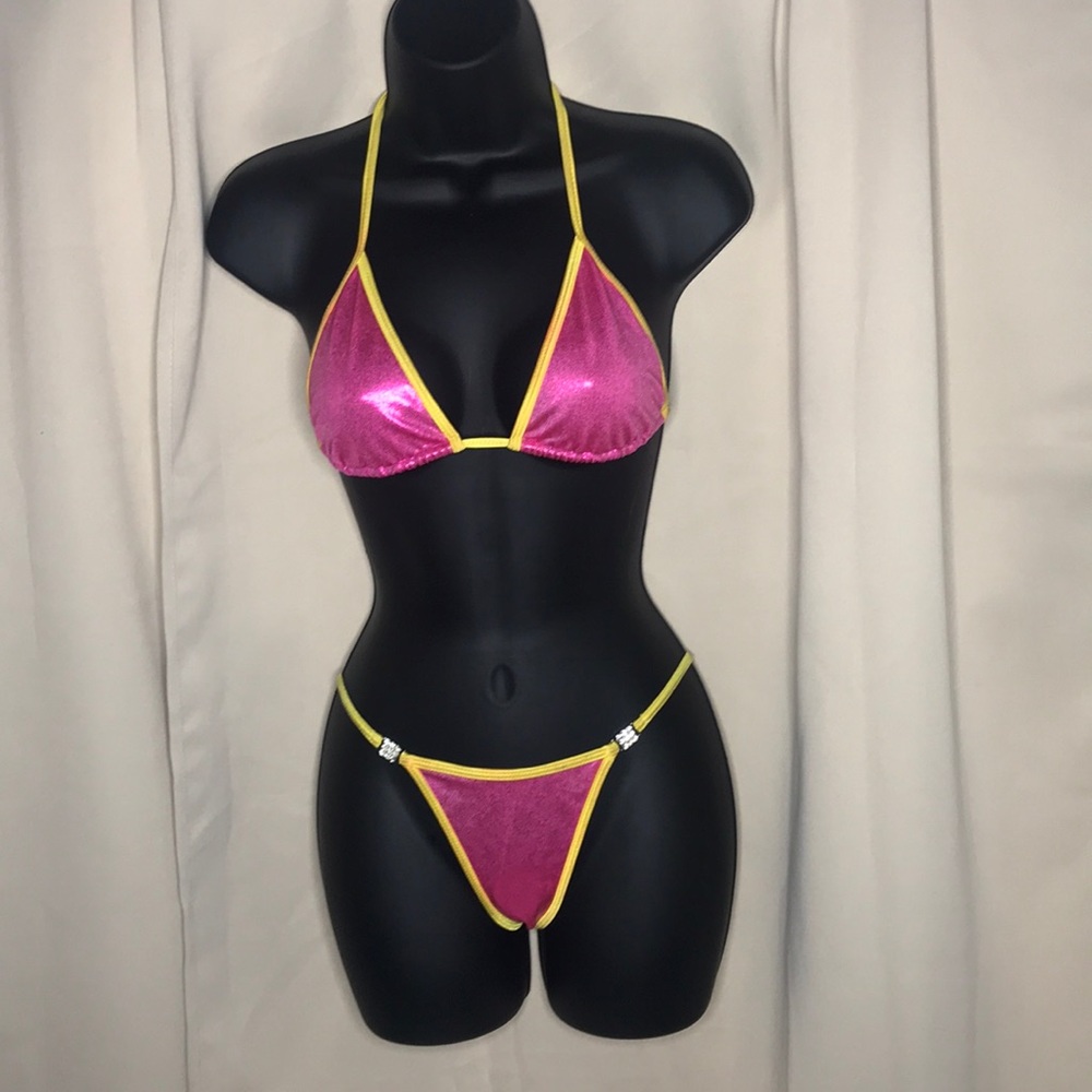Competition bikini